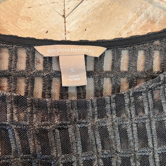 Banana Republic Women’s Mesh Square See Through Short Sleeve Top oversized boxy - Picture 3 of 5